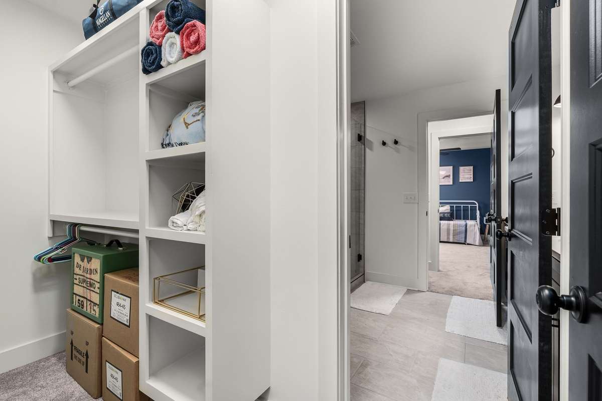 *BEDROOM 2 CLOSET & ACCESS TO THE JACK N JILL BATHROOM* BEDROOM 3 CLOSET IS THE EXACT SAME ON THE OTHER SIDE!*