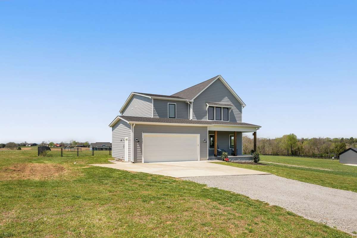 *A LITTLE OVER ONE ACRE* BUILT BY RIGGINS CONSTRUCTION IN 2022*