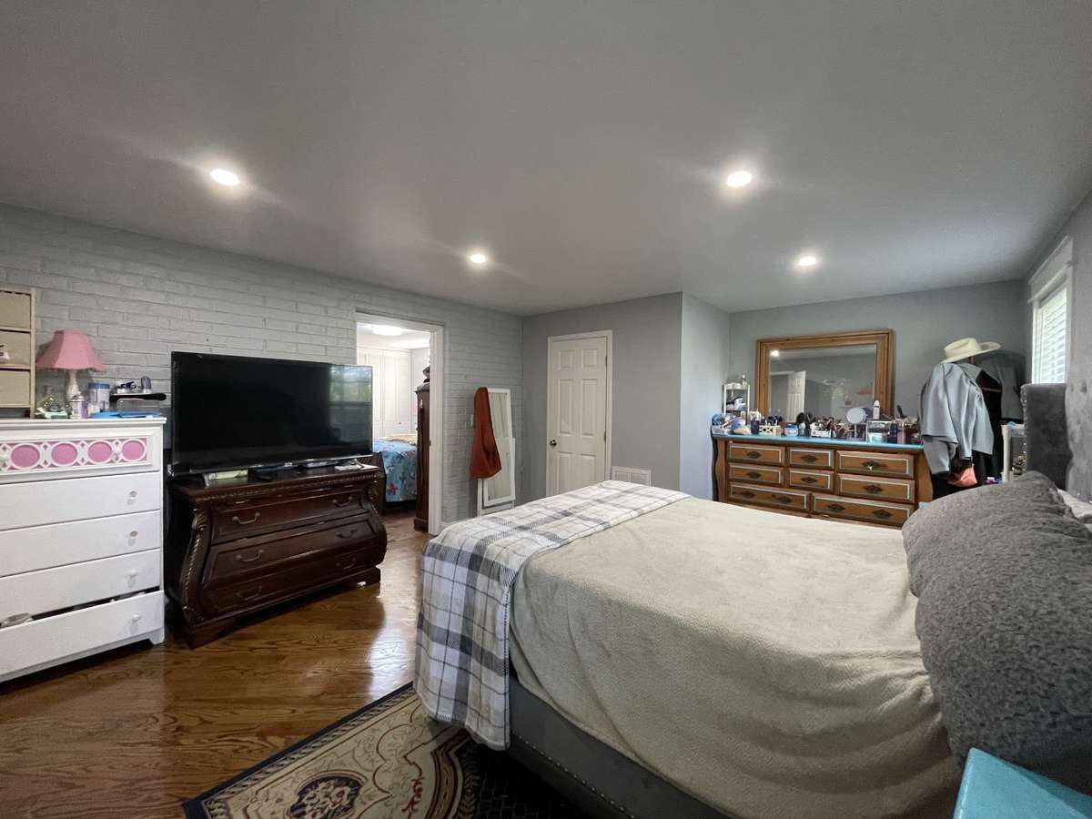 New Spacious Master Bedroom