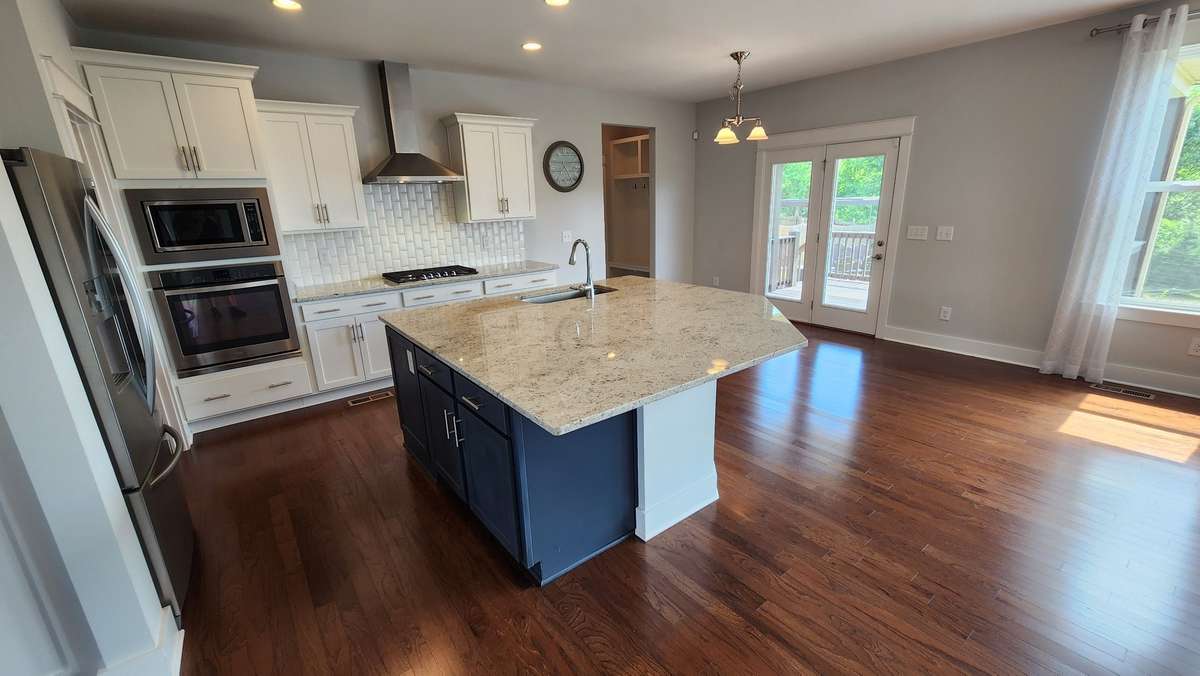 Great backyard viewing window while at the sink to keep an eye on the pets and kids!