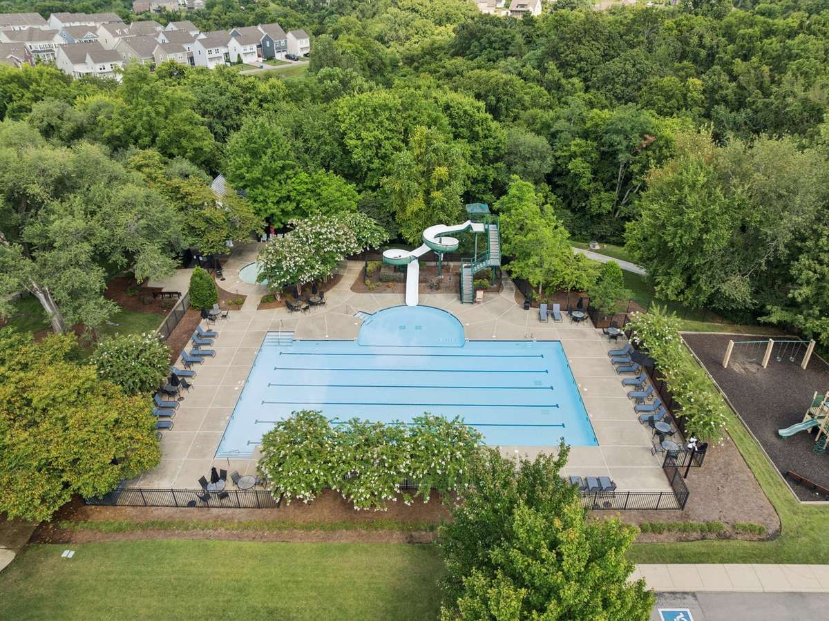 Community pool