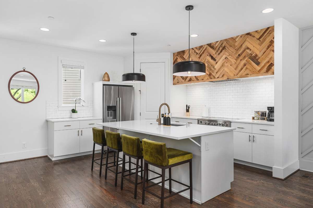 Clean design with upgraded stove