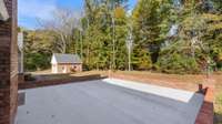 Large backyard patio to enjoy outdoor entertaining.