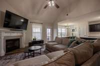 Living room/Family room