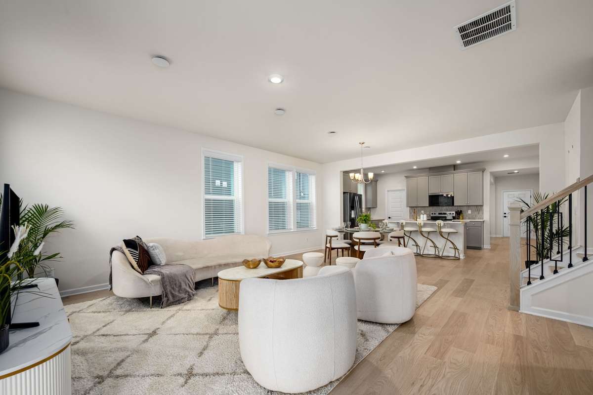 Plenty of windows and natural light in this airy space!