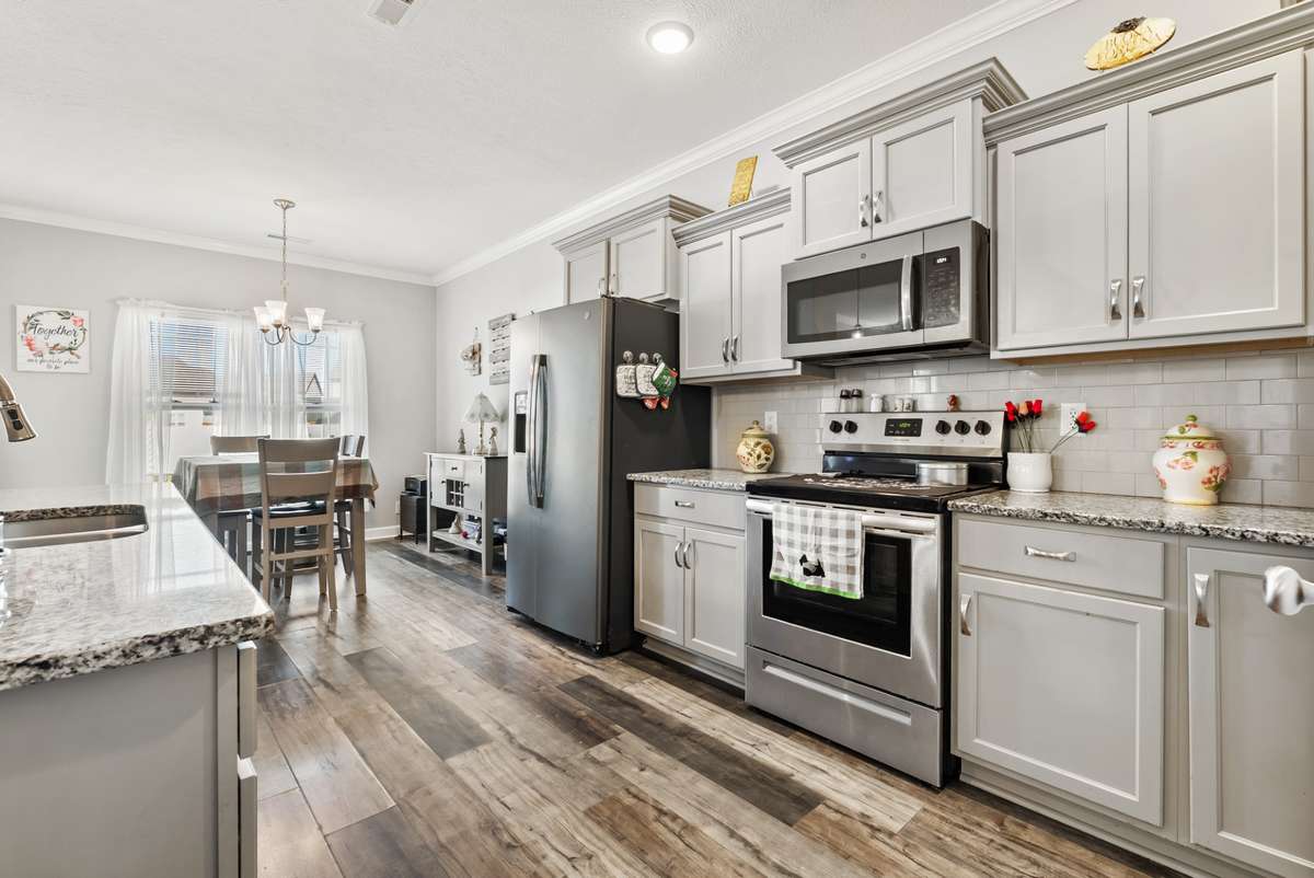 Space also offers stainless steel appliances and crisp cabinetry.  561 Tacoma Dr Clarksville TN 37043