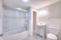 Seller offering Buyer a rate buy-down to 5.99% for a full price contract.
*Maximum cost to Seller of $3500