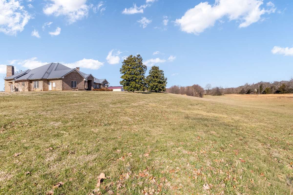 The homes have been built upon the highest elevation offering the greatest view .. this is where life feels quieter, richer, and more connected. Discover a place where the land stretches wide, the wildlife is ever-present, and the stars feel within.