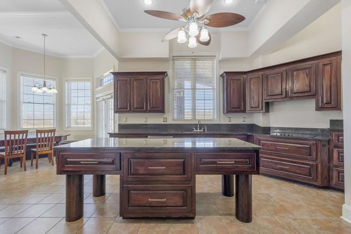 There is enough space for the whole family to jump in and help to create your favorite meals...