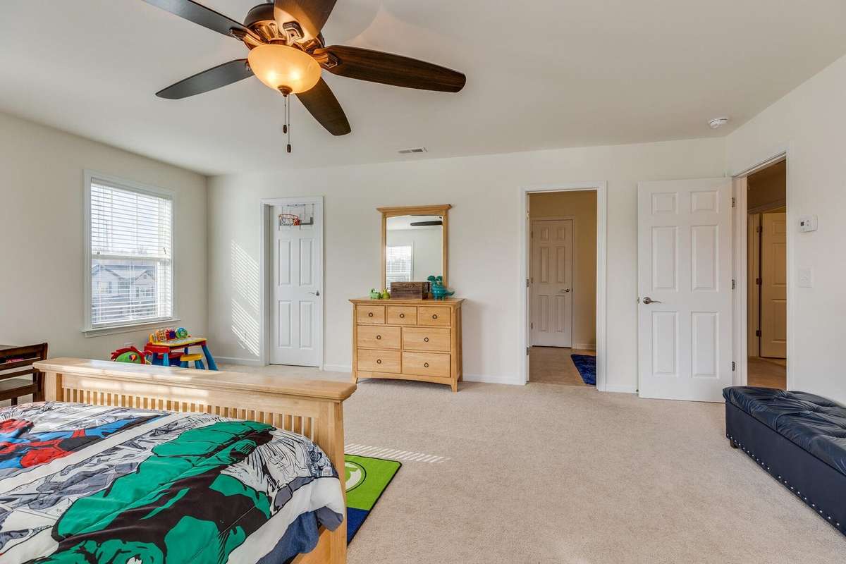 Master Suite - 2nd Level - Staged