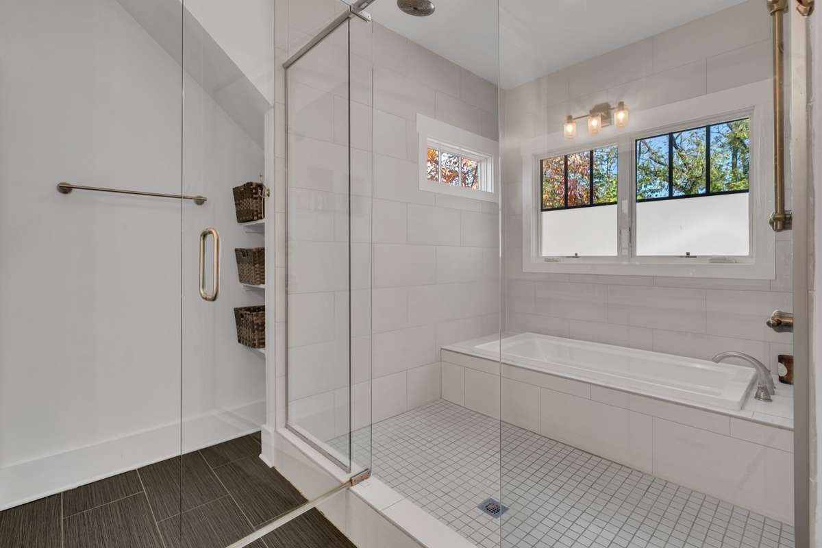 This takes "tub/shower combo" to a new level... You'll absolutely love soaking in your tub after a long day.