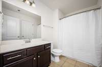 Another full bath on the second floor.