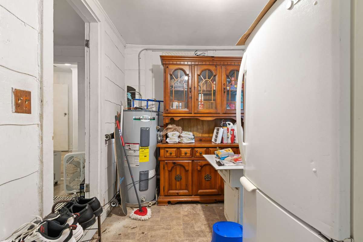 Laundry/Mudroom entryway from back door of home.