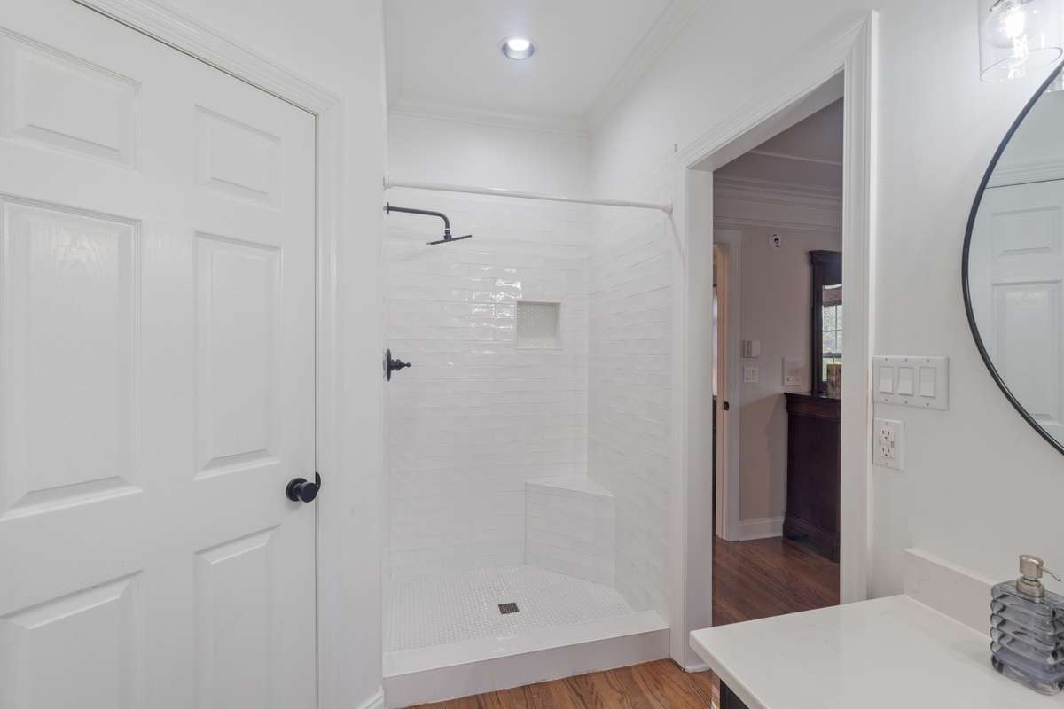 Separate shower