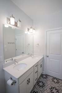 Primary Bath w/ Double vanities