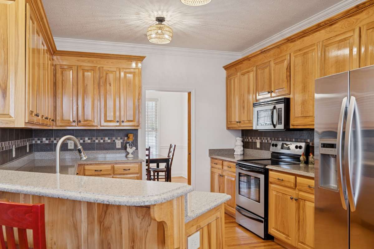 Ample cabinets and storage!