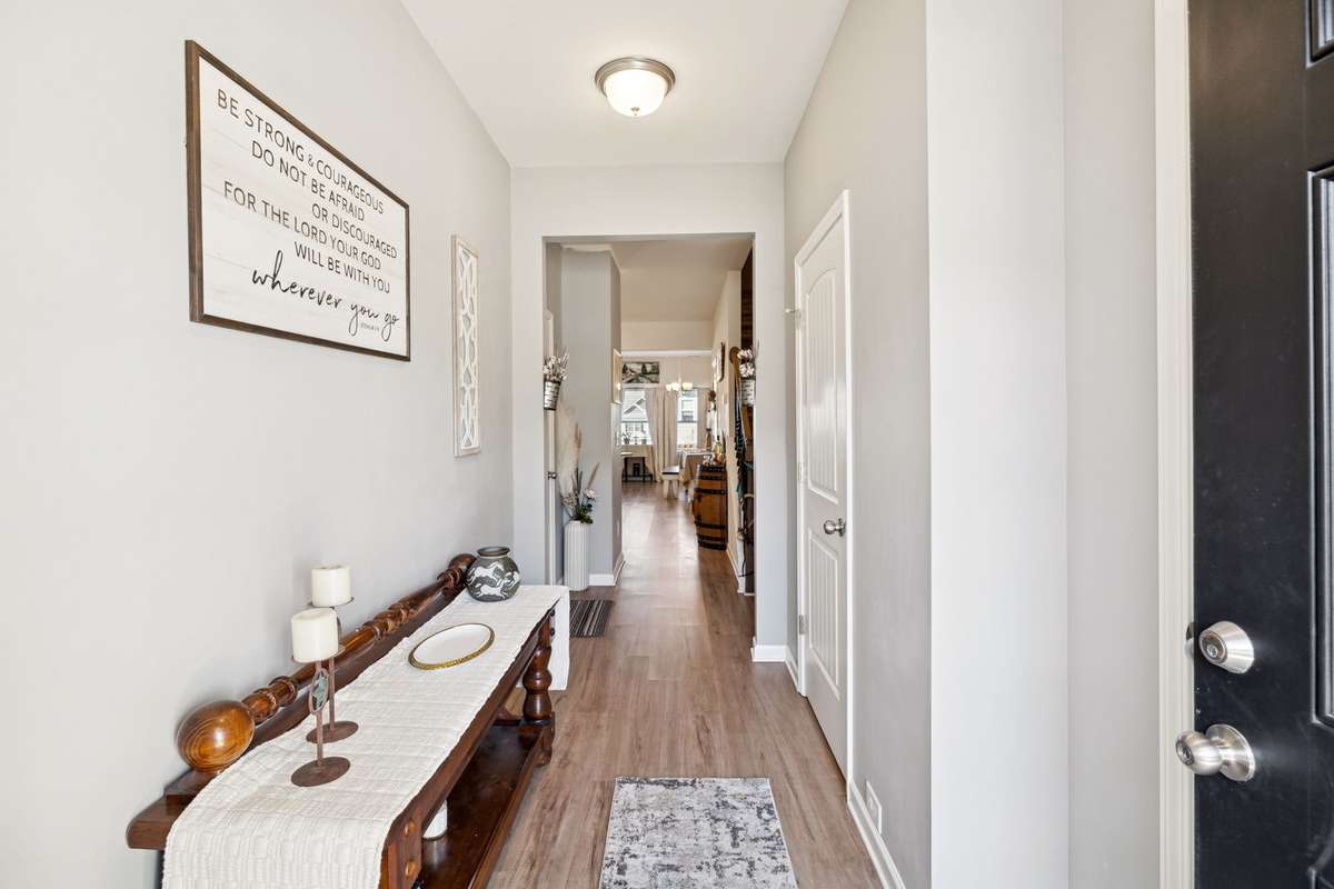 Inviting entry way leading into your welcoming open concept home. 2605 Sherman Way Columbia TN 38401