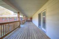 this is the entyr form the covered carport to the primary suite and to the mudroom.