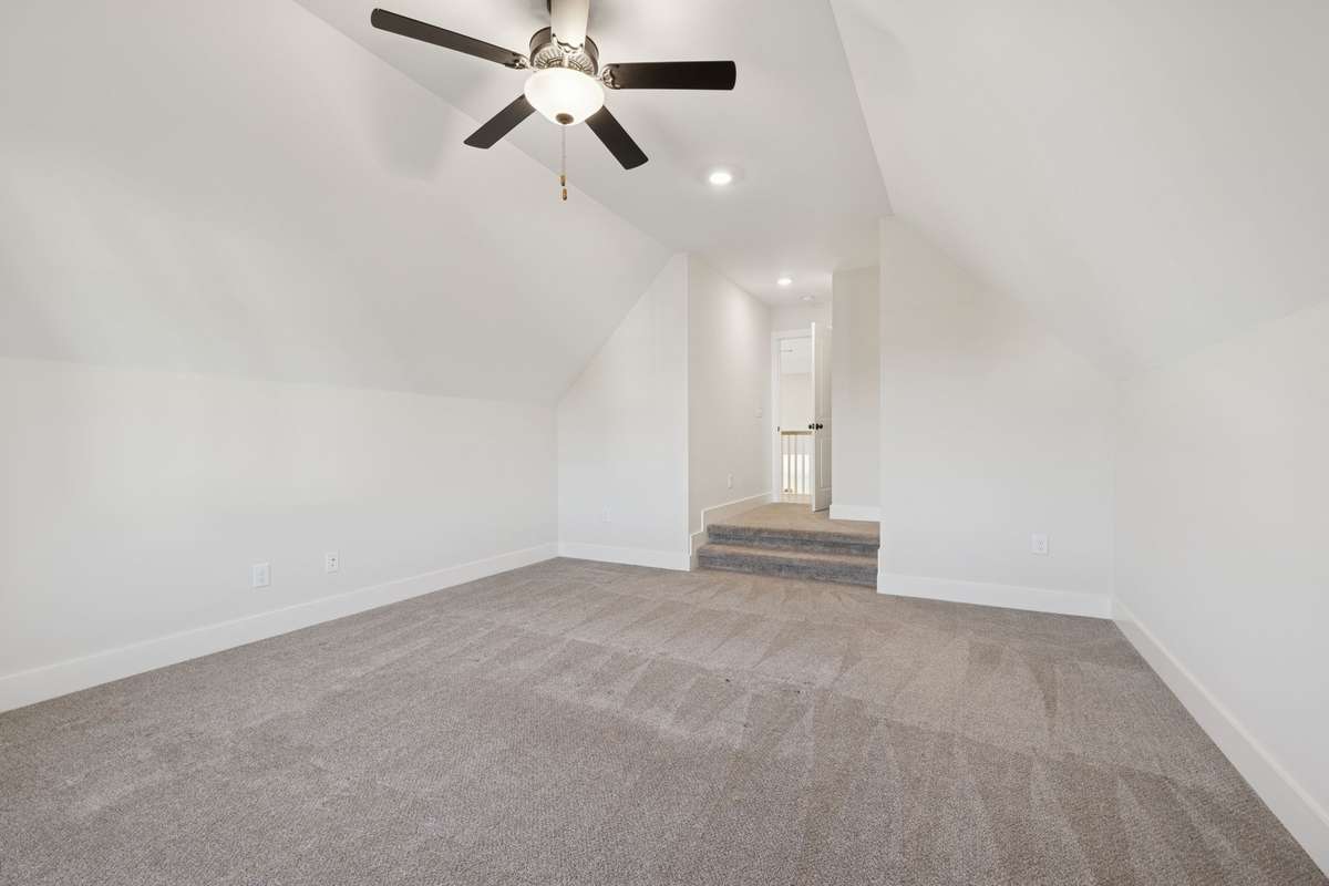 Upstairs Bonus Room