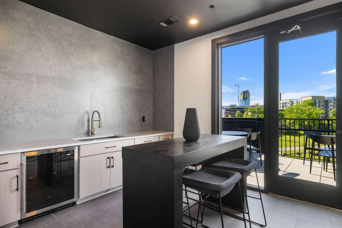 Roof top kitchenette
