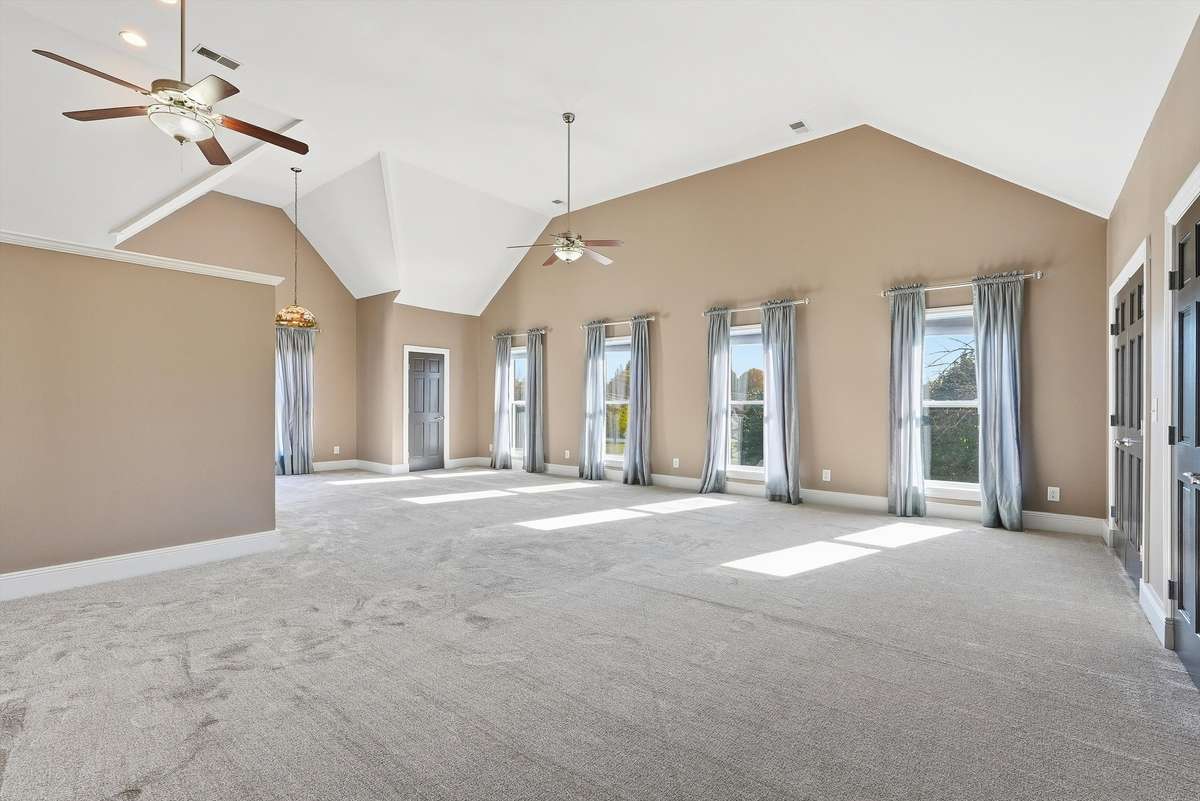 Bonus Area/MIL Suite