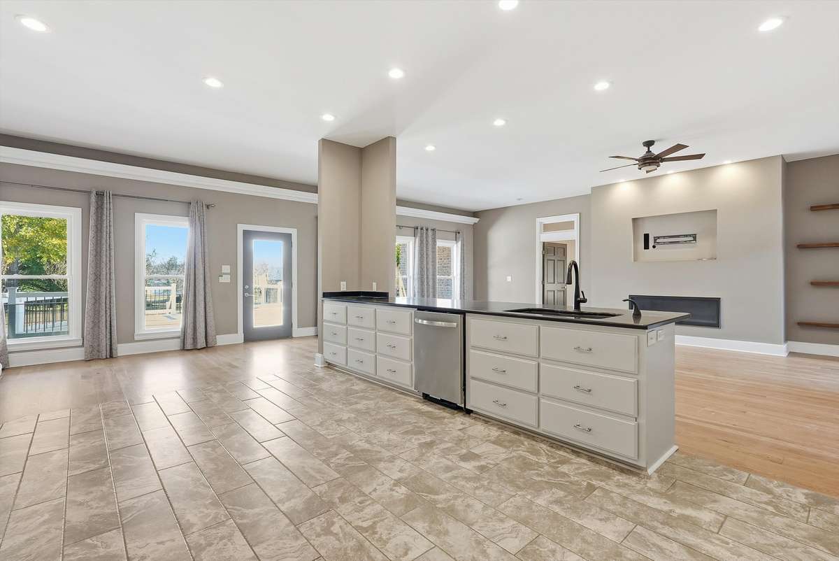 Living/Kitchen/Dining | Open Floorplan