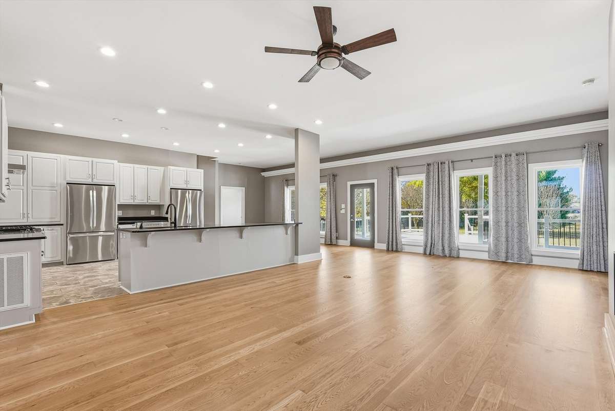 Living/Kitchen/Dining | Open Floorplan