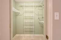 Walk-in Closet