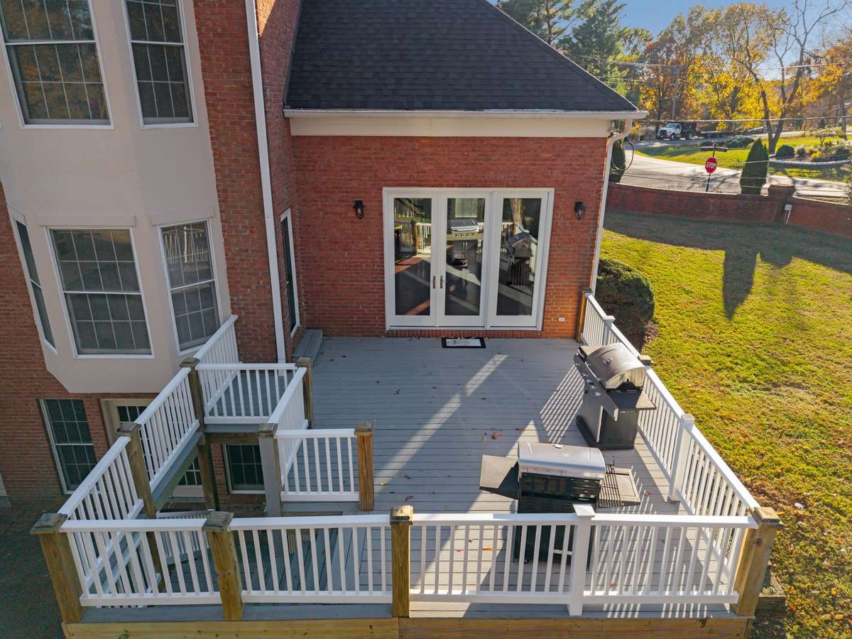 This photo of the deck shows you the door to the breakfast room also.