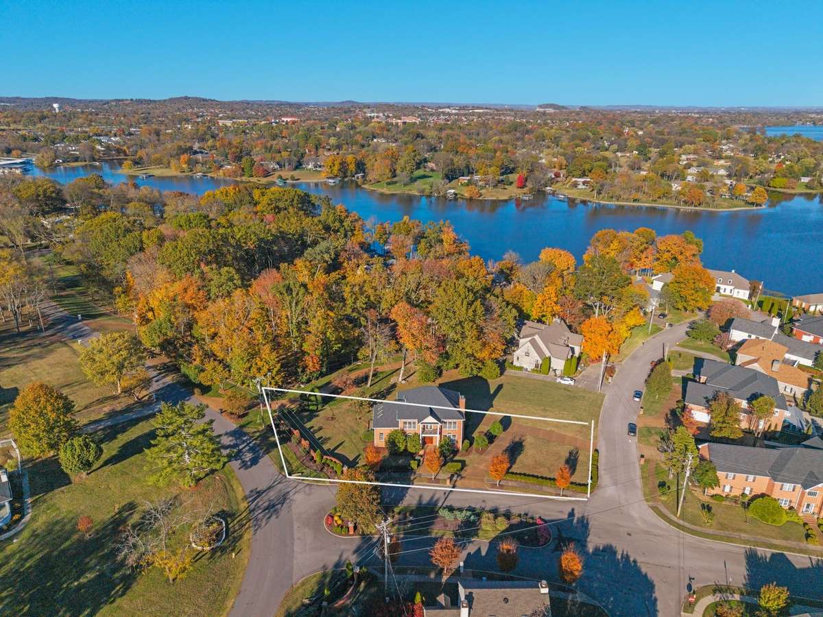 Welcome to one of the most peaceful settings in all of Middle Tennessee. The white property boundary line is an approximation.