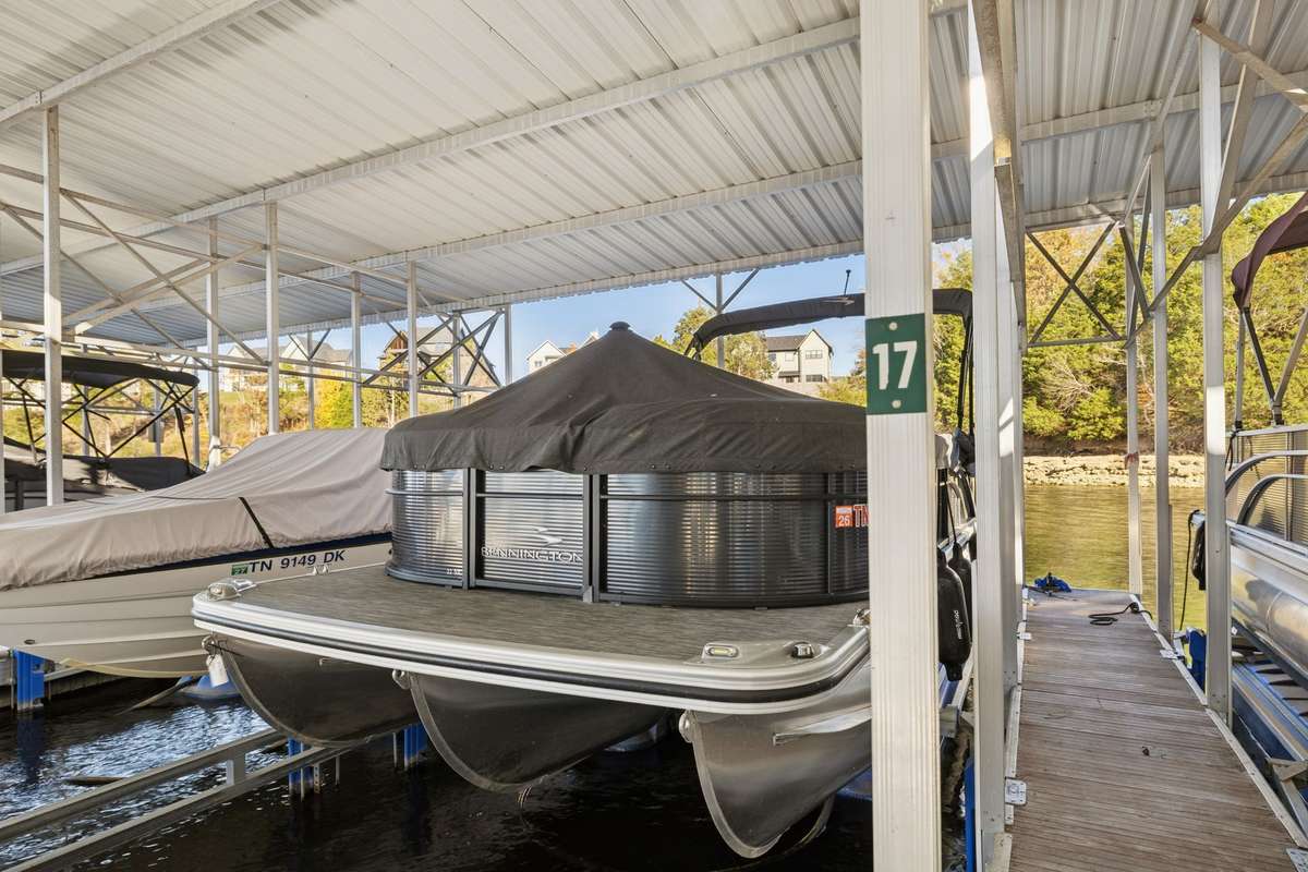 . Prime Tims Ford Lake boating—Slip 17 at Dock 5 is ready for your vessel.