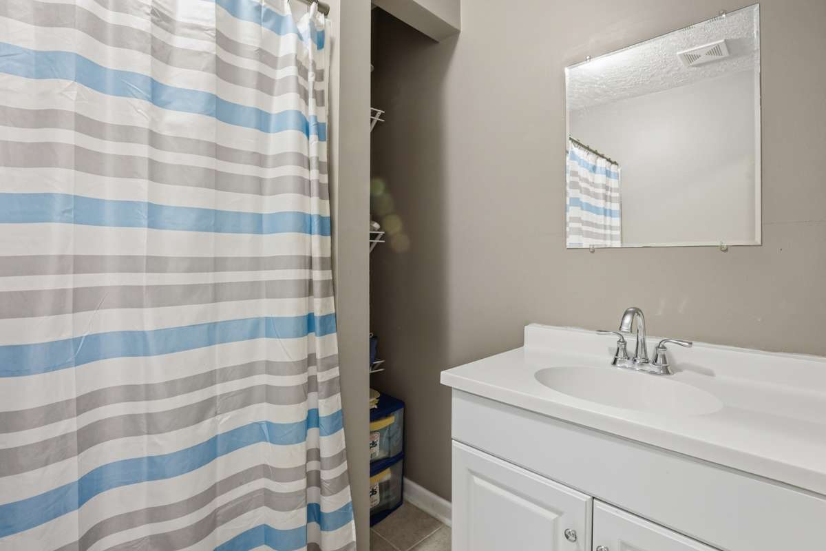 Guest Bathroom