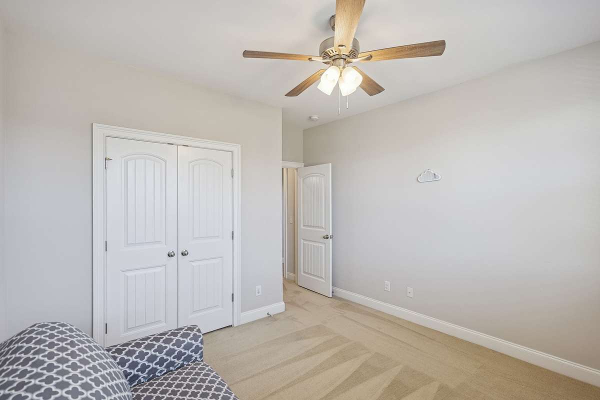 Guest Bedroom 1