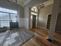 Foyer/ Formal dining room