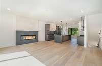 Gas fire place with quartz surround