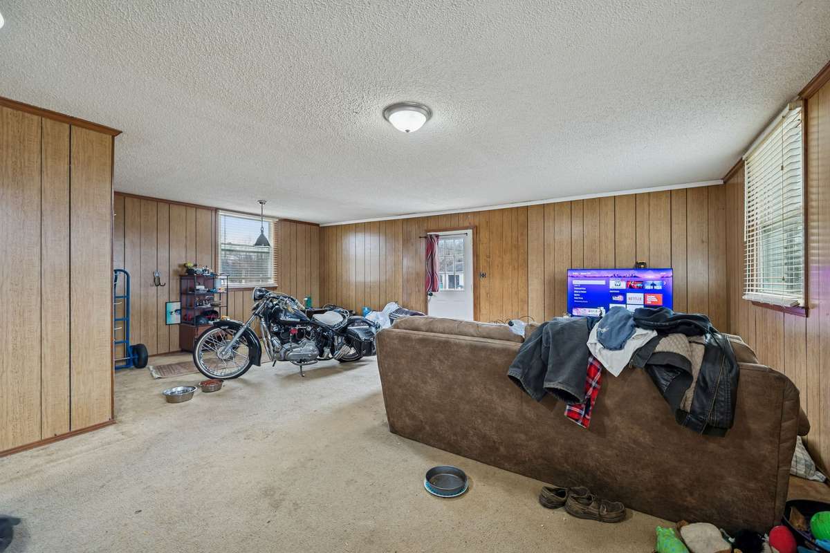 Large den with full bathroom attached.
