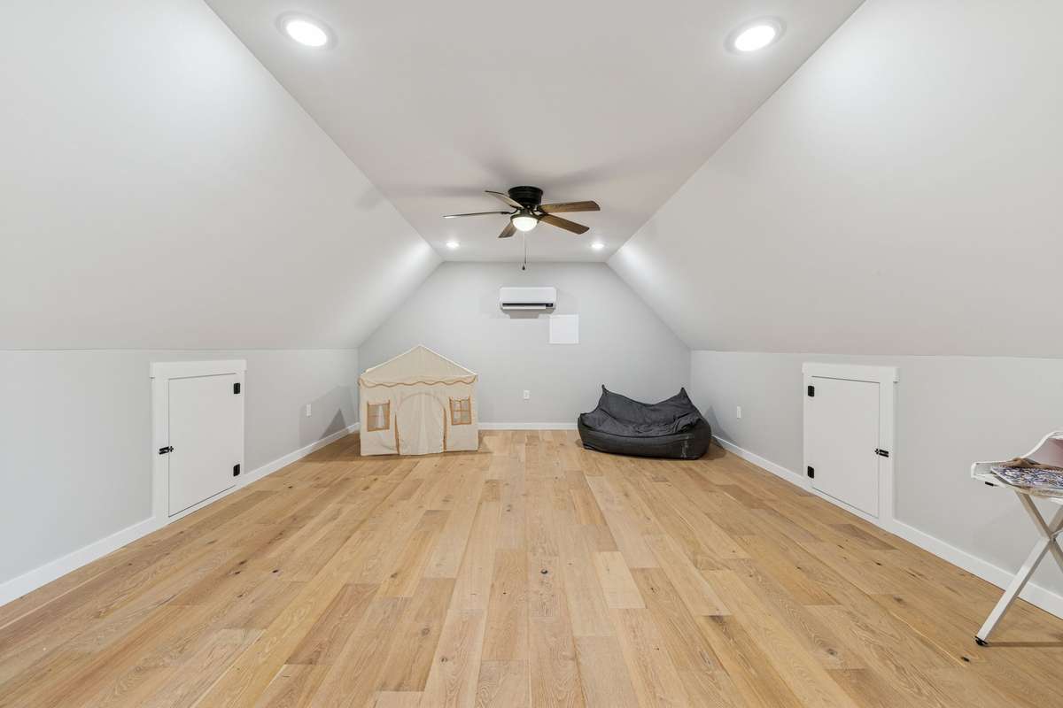 Bonus Room