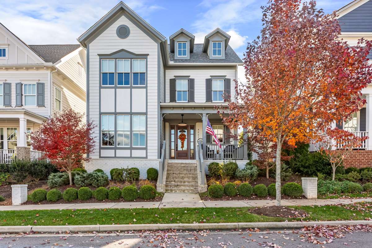 Welcome Home to 4007 Hathaway St.
