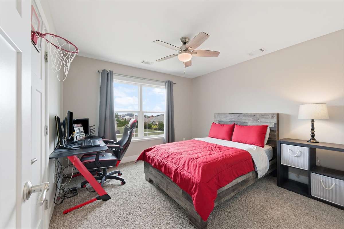 3rd bedroom upstairs