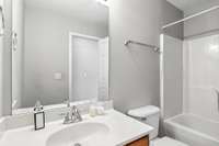 Bathroom 3 Features a shower/tub combo