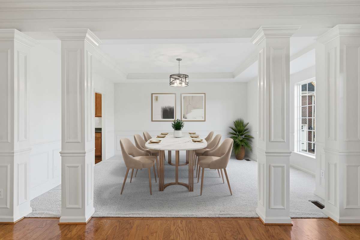 **VIRTUALLY STAGED DINING ROOM**