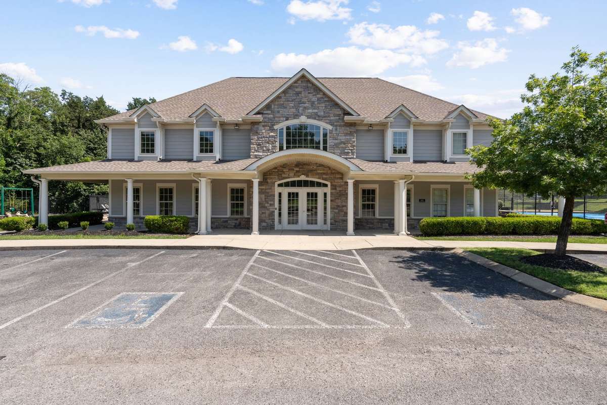 CLUBHOUSE 1 OF 2