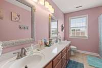 Hall bathroom with combo tub/shower