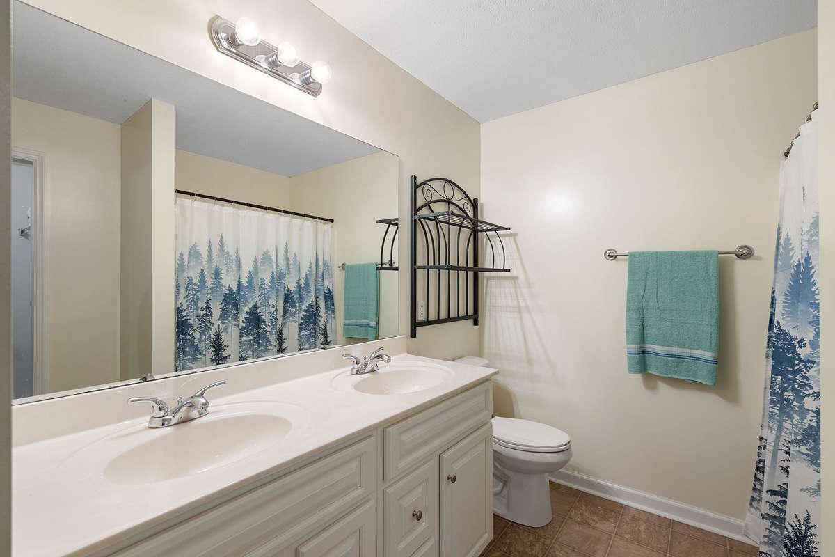 Oversized Primary Suite