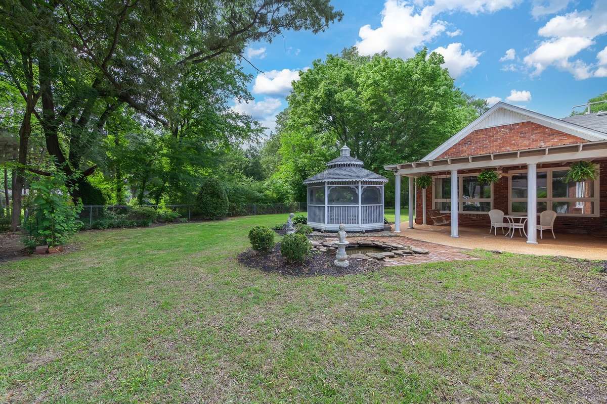 Gazebo in rear yard