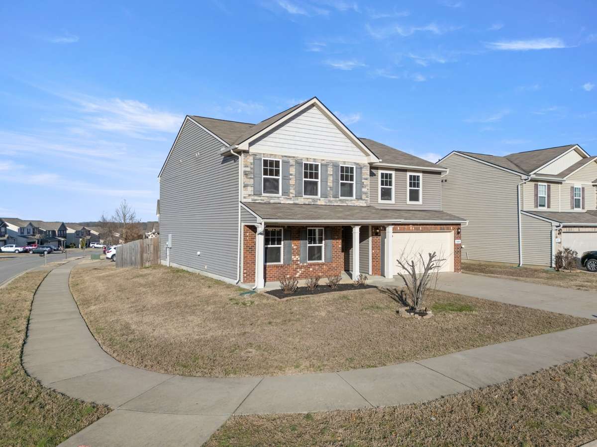 Welcome home to Old Stone in beautiful Spence Creek!