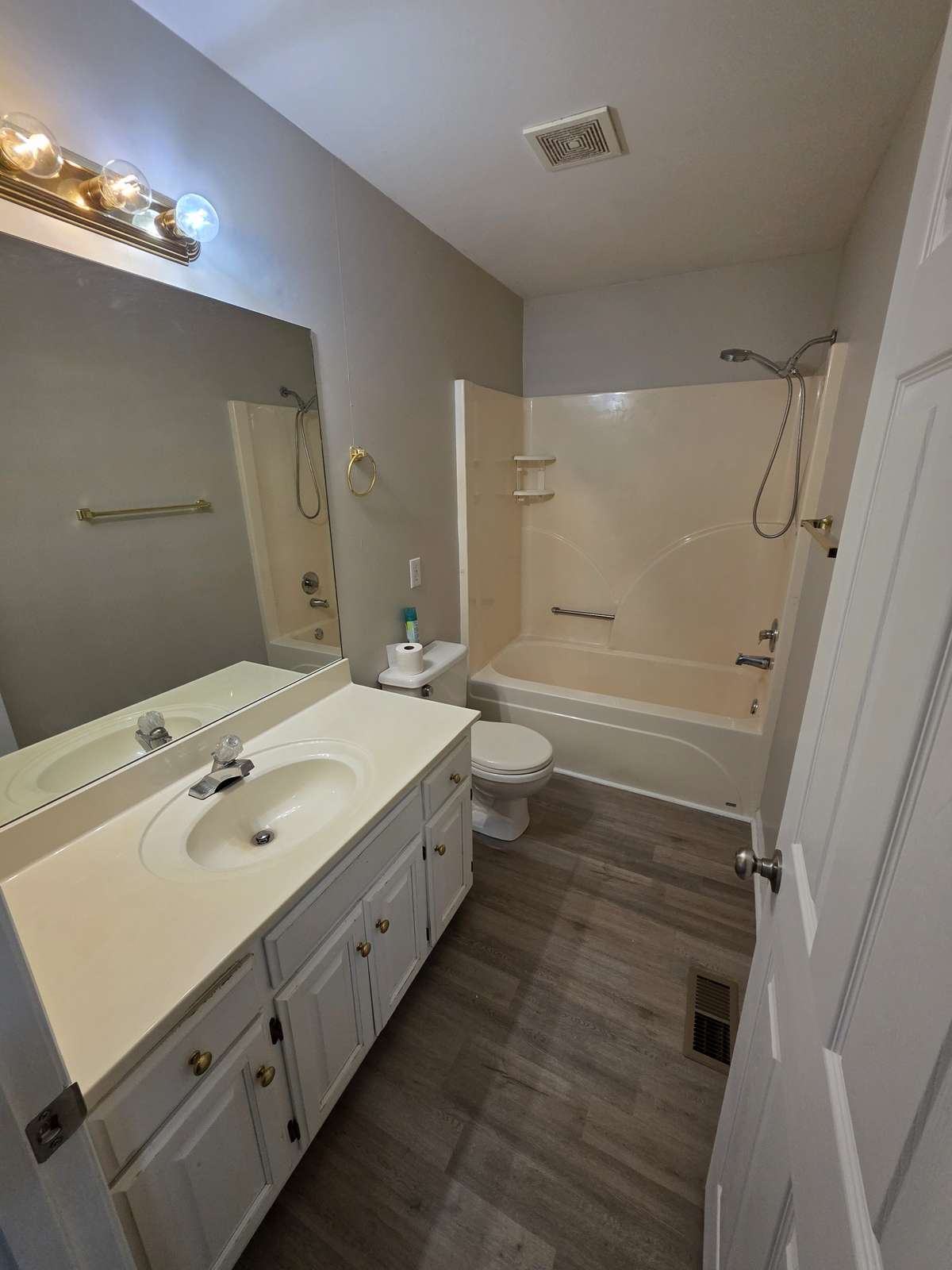 Hall Bath