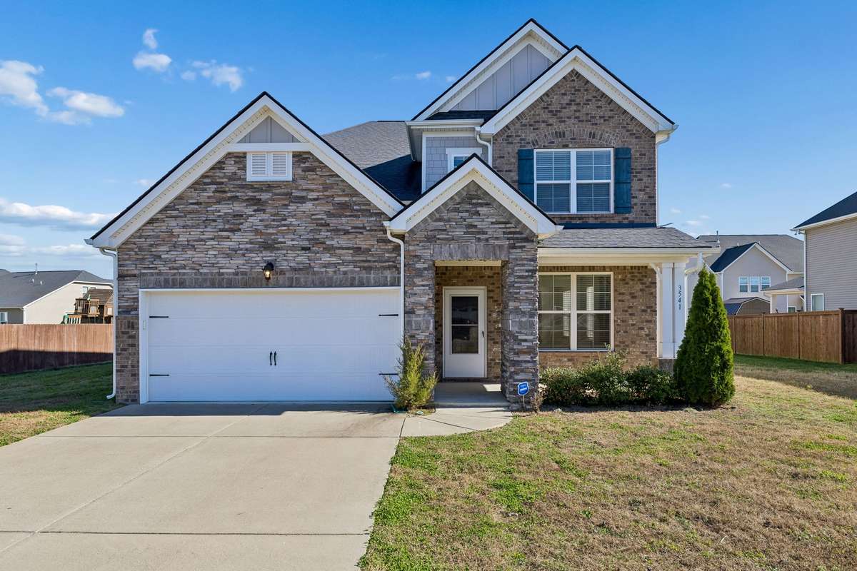 Welcome to 3541 Blackwell Blvd!