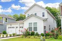 Welcome Home to 639 Nottingham Ave!