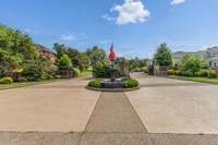 A gorgeous fountain greets you when you enter the neighborhood!